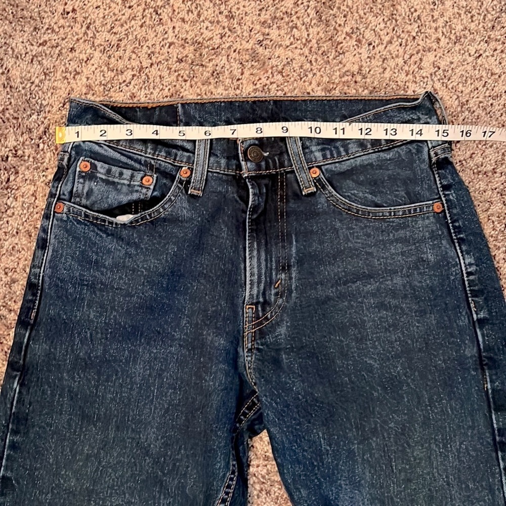 Levi’s - Picture 6 of 7